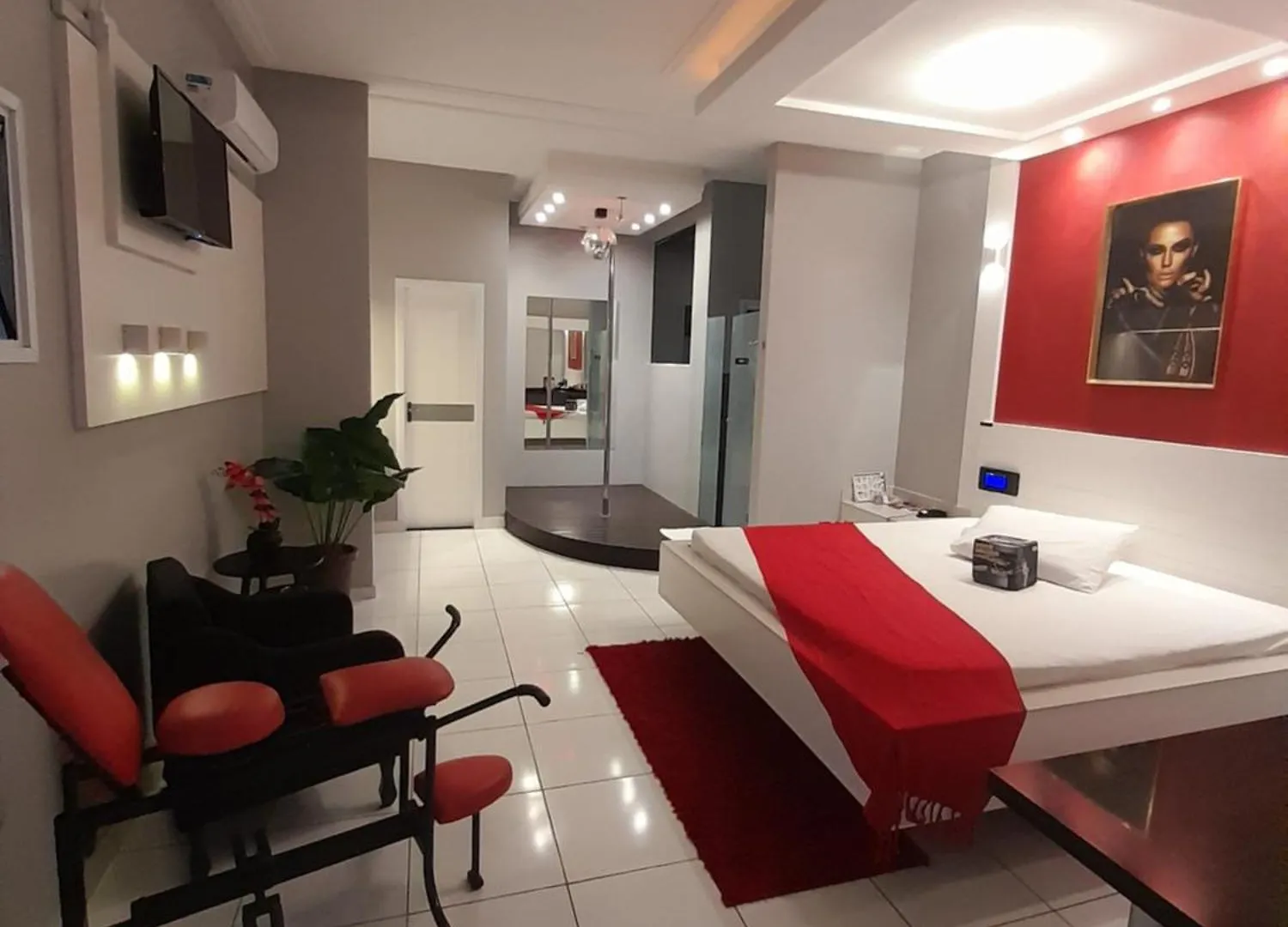 Top Motel Criciuma  Criciuma (Santa Catarina)